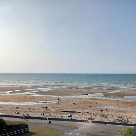 Appartement Liza 2 Pieces Vue Mer A Cabourg Buitenkant foto