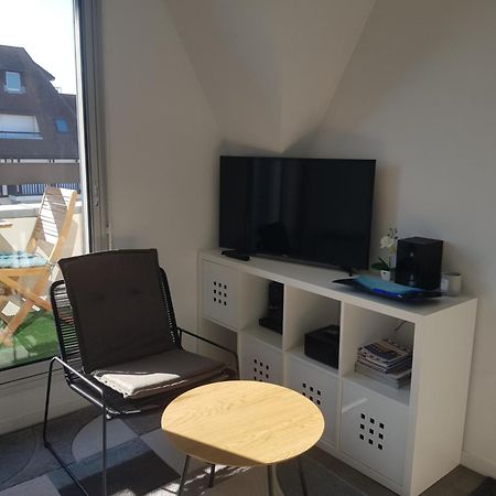 Appartement Liza 2 Pieces Vue Mer A Cabourg Buitenkant foto