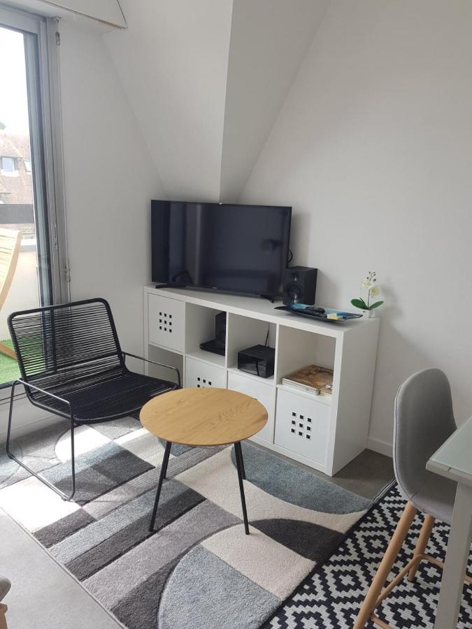 Appartement Liza 2 Pieces Vue Mer A Cabourg Buitenkant foto